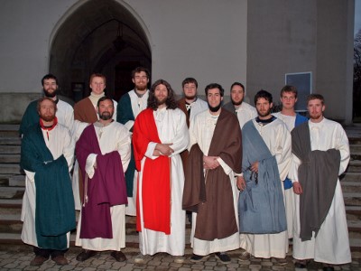 Passionsspiele-Jesus+Apostel